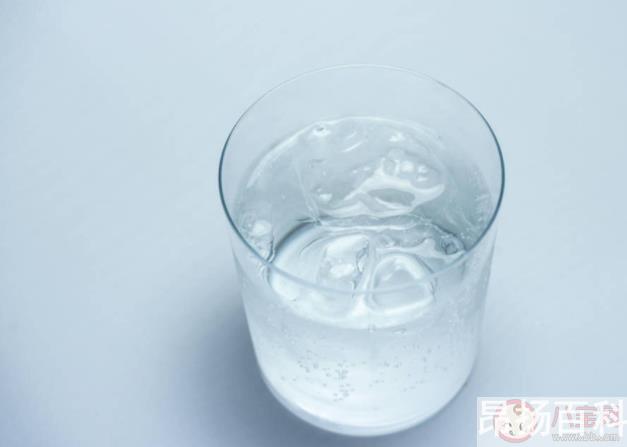 喝冰镇饮料真的会导致肾虚吗 为什么有的人喝完冰水会拉肚子 (http://www.cangchou.com/) 网络快讯 第2张